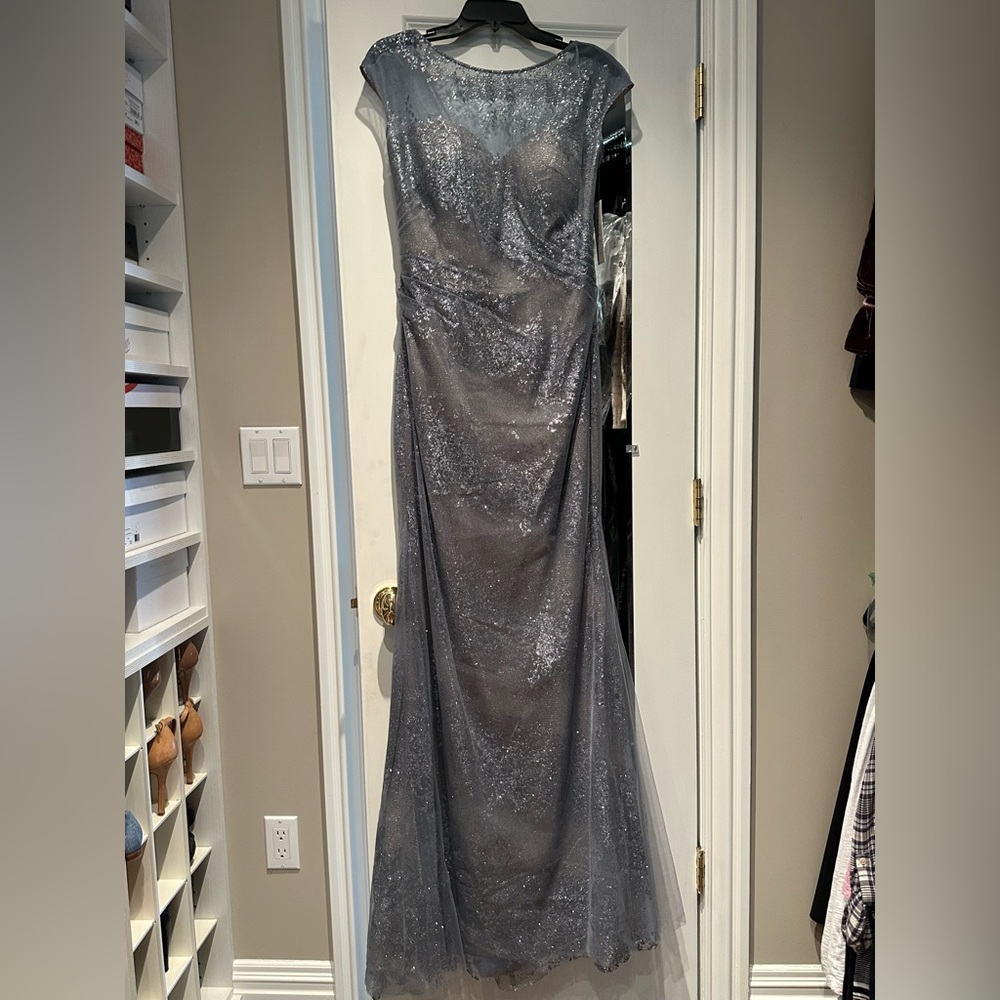 Rene Ruiz Glitter Fit-And-Flair Gown